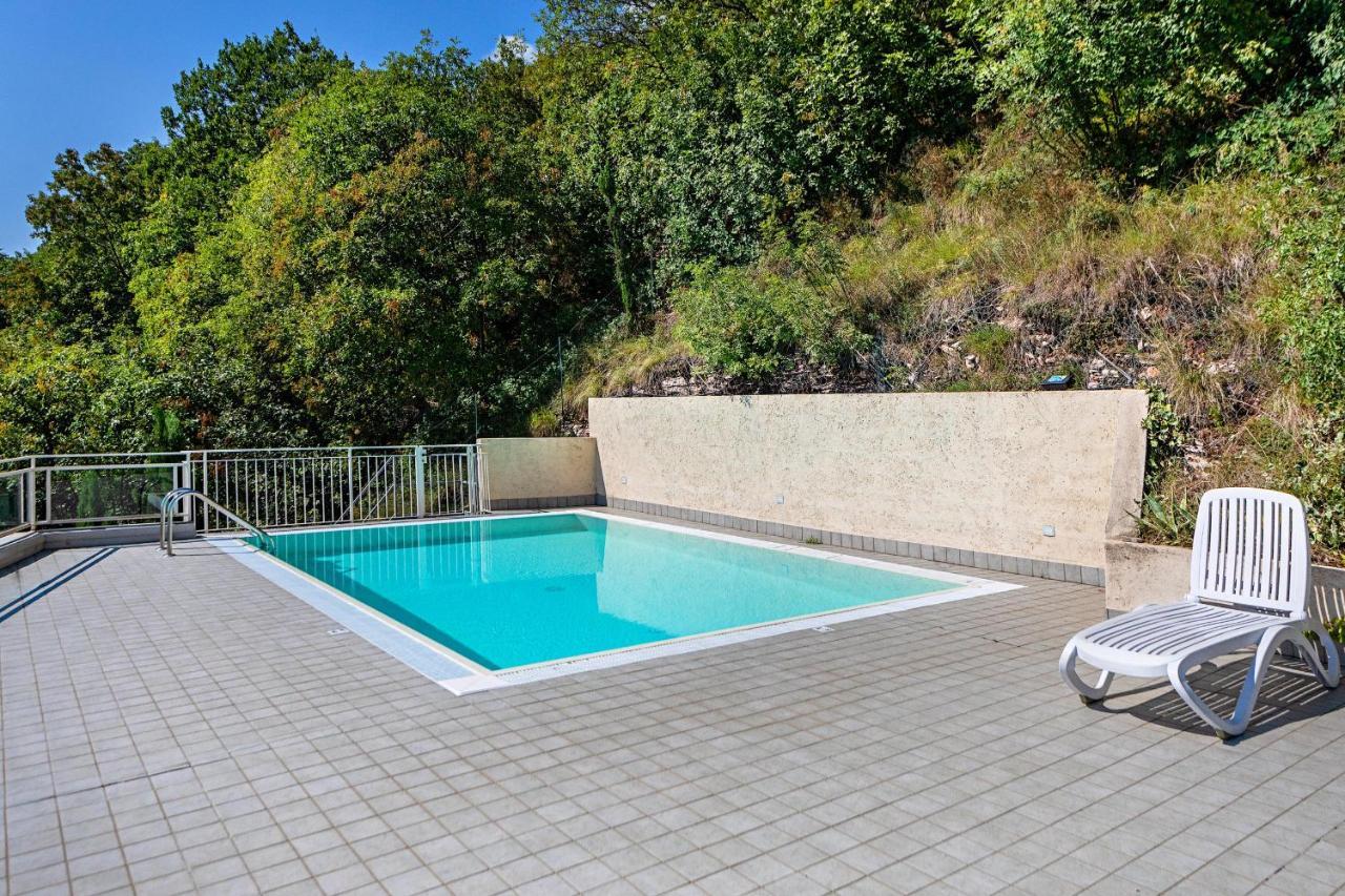 Poggio Al Sole 6 Apartment By Wonderful Italy توسكولانو ماديرنو المظهر الخارجي الصورة