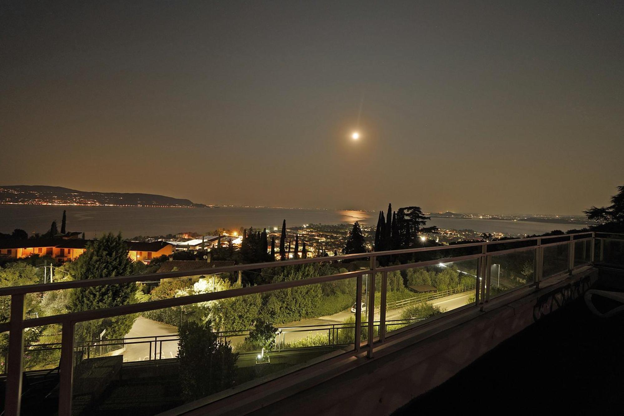 Poggio Al Sole 6 Apartment By Wonderful Italy توسكولانو ماديرنو المظهر الخارجي الصورة